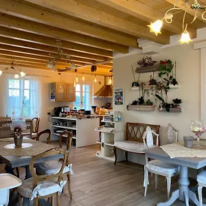 Roseto Holidays Azzurro , Cavalcaselle Italien