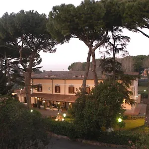 hotel-ristorante-villa-icidia.it-romehotels.com/