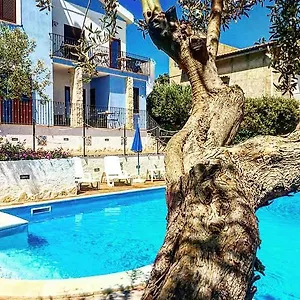 Lu Marina di Palma