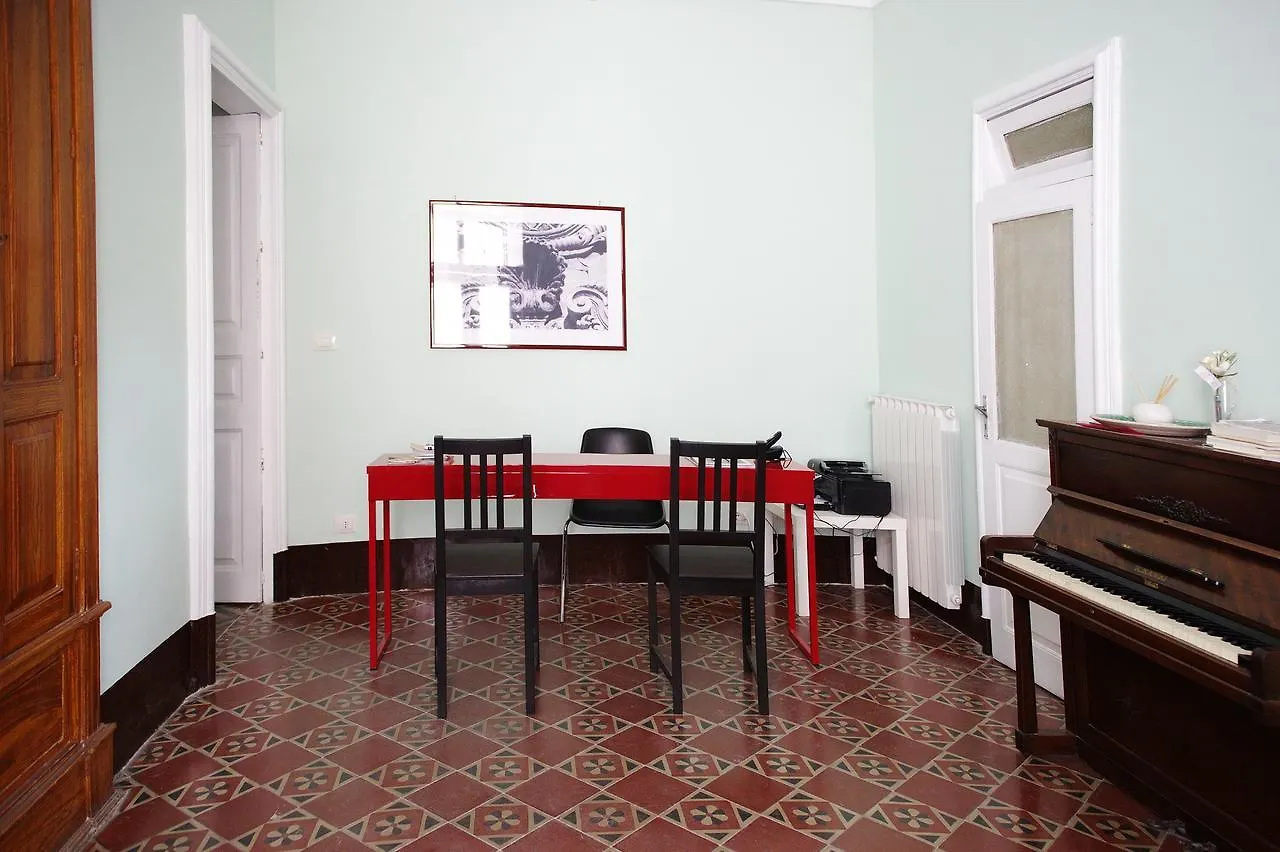 B&B Porta della Terra Militello in Val di Catania 0*,